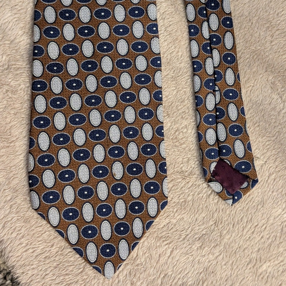 Clubfellow Tie Silk Geometric Oval Medallion Brown Silver Italian Fabric USA
